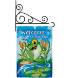 Frog - Pets Nature Vertical Impressions Decorative Flags HG110041 Made In USA